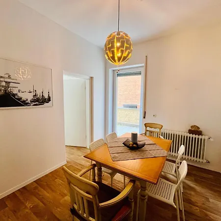 Zum Wohlfuehlen Nahe Marienplatz Homestay *