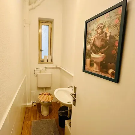 Zum Wohlfuehlen Nahe Marienplatz * Štutgart